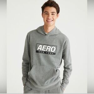 Mens Medium Aeropostale “Aero New York” Grey
